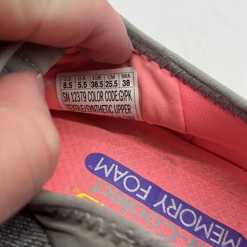 Sketchers Gray Pink Slip On Sneakers with Memory Foam Footbed 8.5. SKT2420C - Picture 8 of 8